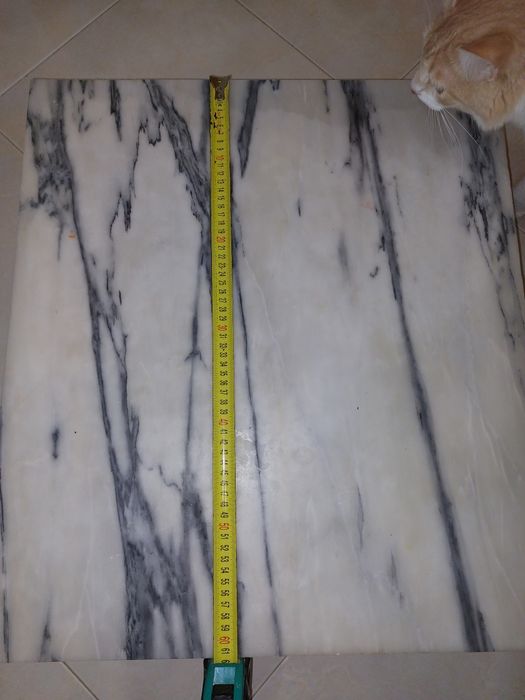 Pedra marmore 61cmx56