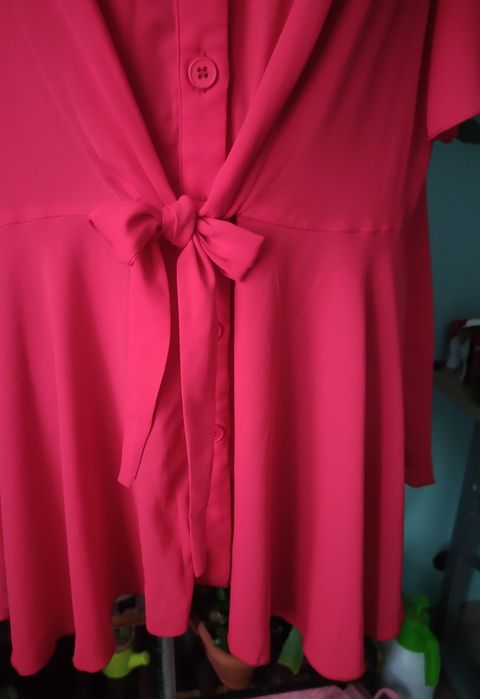 Elegancka czerwona koszula