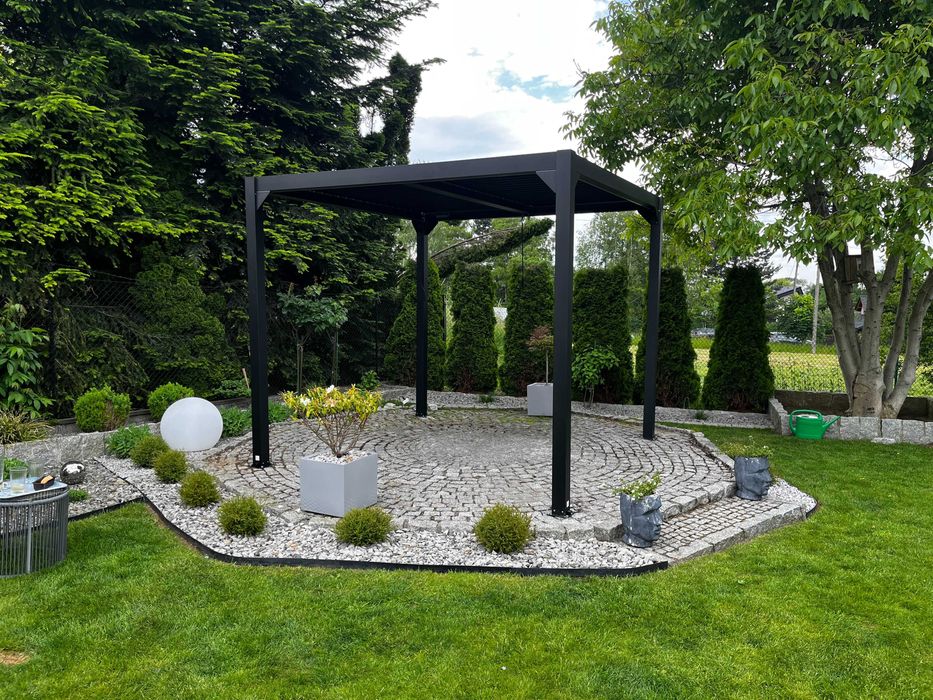 Pergola aluminiowa lamelowa bioklimatyczna altana ogrodowa 3x3 300x300