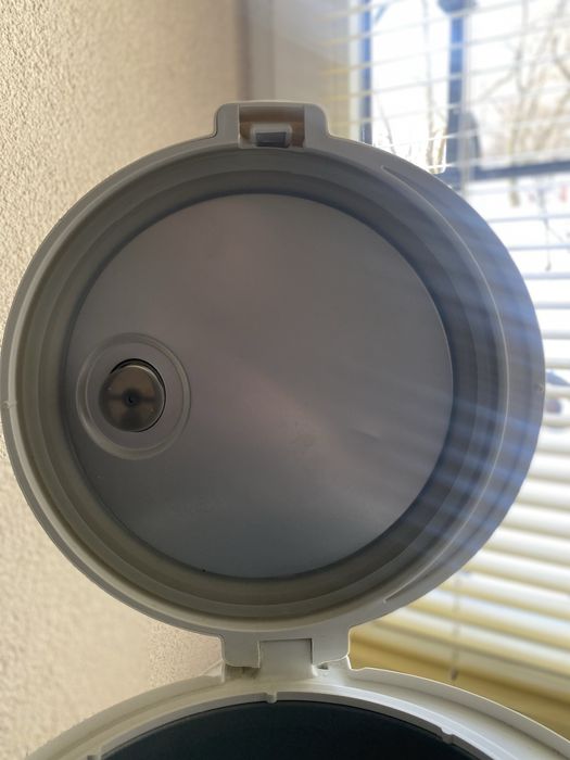 Мультиварка нова