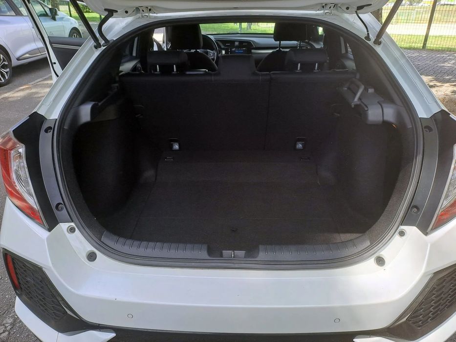 Honda Civic 1.0 i-VTEC Elegance Navi