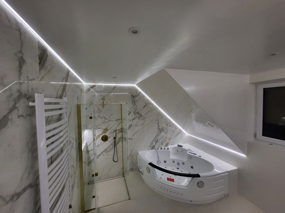 Płytkarz. Glazurnik. Układanie płytek.Remont łazienki,Wykończenia wnęt