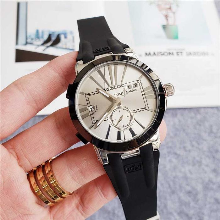 Годинник автоматичний Ulysse Nardin Executive Dual Time