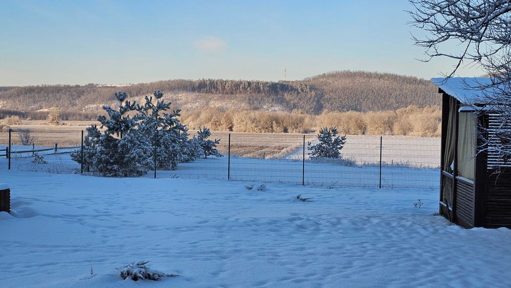 Оренда вілли біля лісу! Басейн/Баня/Чан/Генератор/Піч. GreenHillsVilla