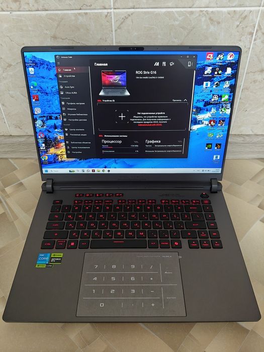 ASUS ROG Strix G16 G615JH (i5-13450HX, RTX 5050 8GB DDR7, 16 GB DDR5)