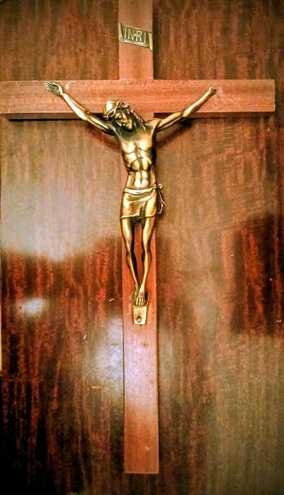 Crucifixo de parede