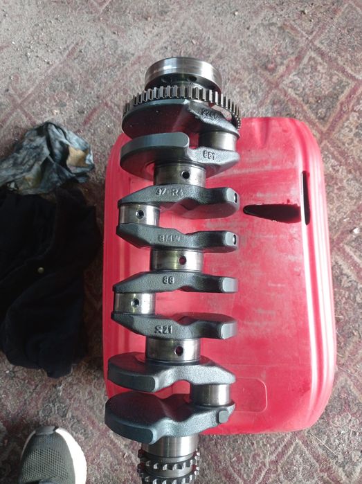 Продам коленвал на freelander