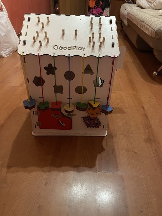 Бізікуб для дітей