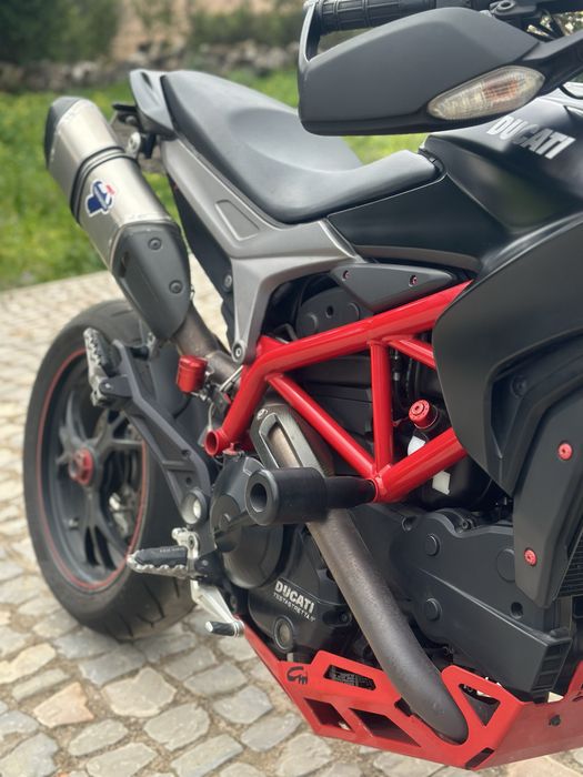 Ducati Hypermotard 821