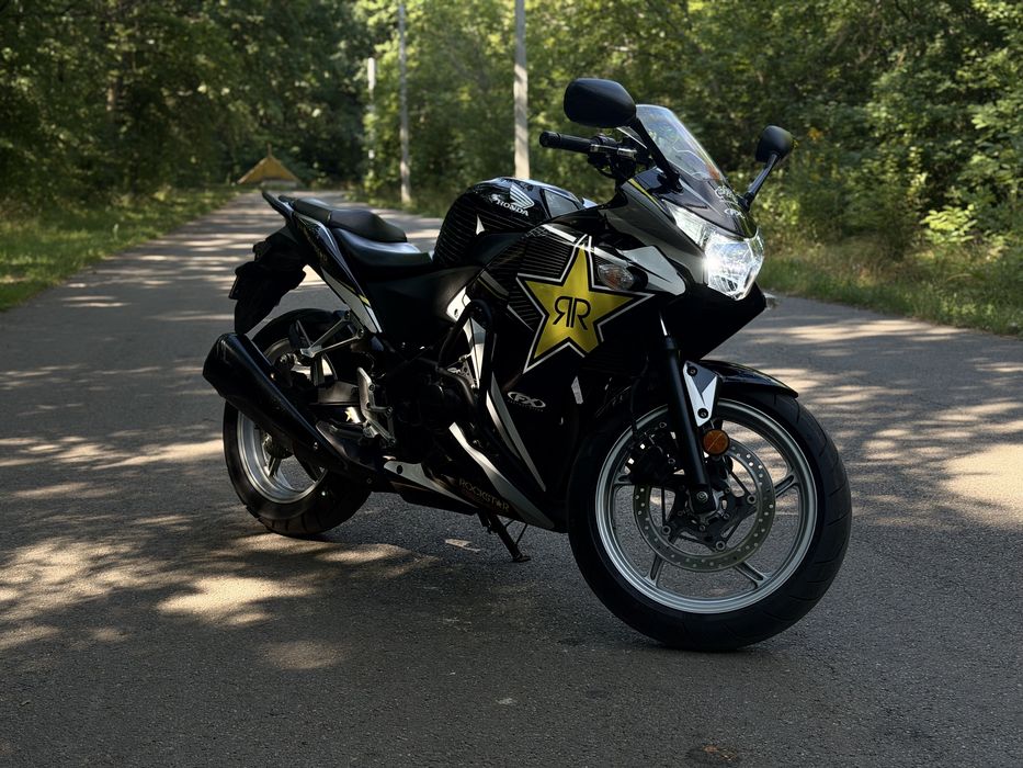 Мотоцикл Honda CBR