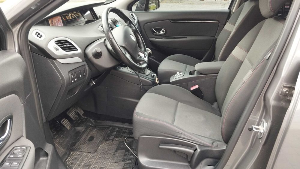Renault Grand Scenic Business 1.5 dCi 2013