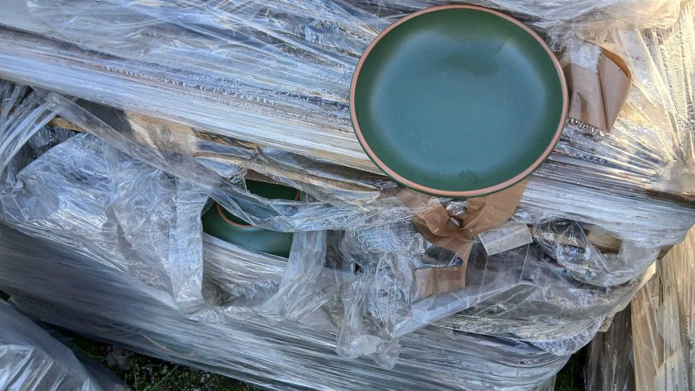 Loiça e louça nova uso doméstico e eventos