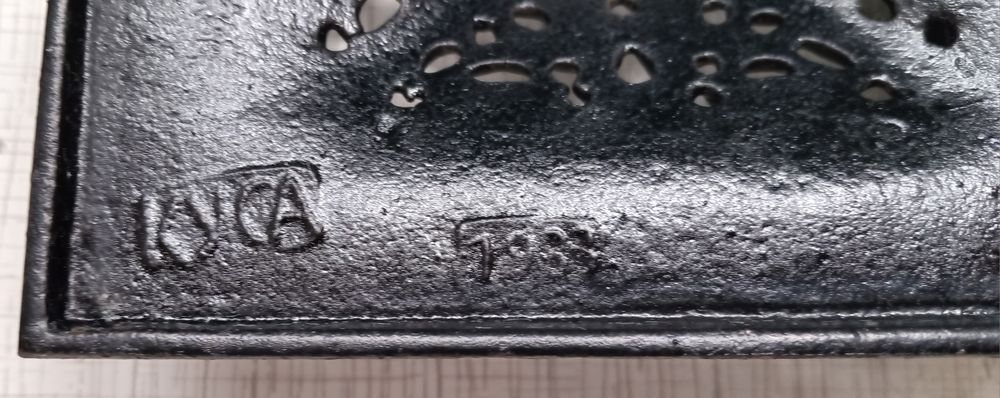Шкатулка чугун. КУСА.