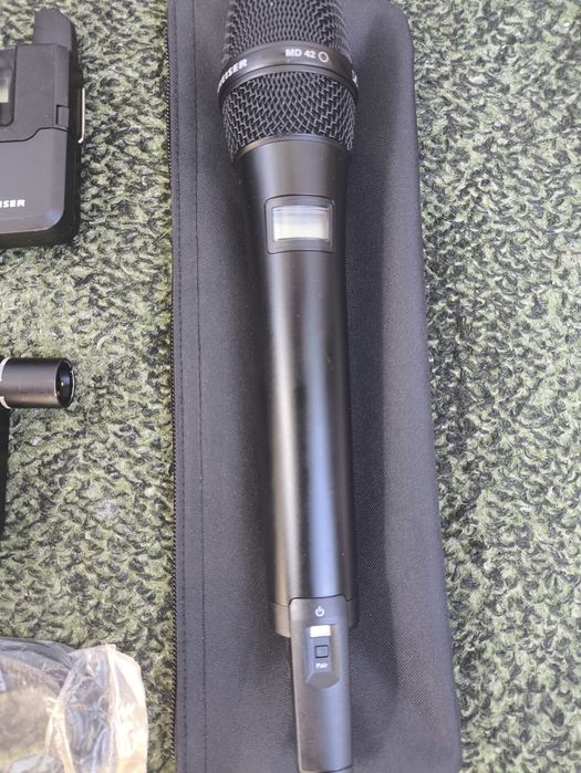 Радіомікрофон Sennheiser AVX  (camera set)