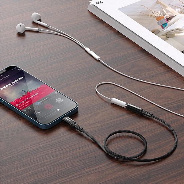 Acefast kabel audio Mfi Lightning - 3,5mm mini jack (żeński) 18cm, Aux