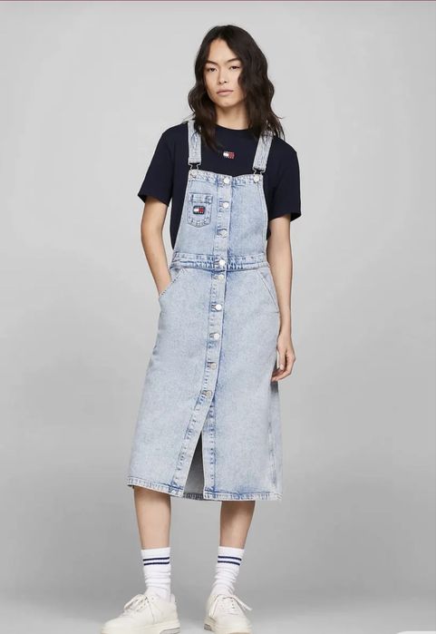 Женский голубой джинсовый сарафан Tommy Jeans