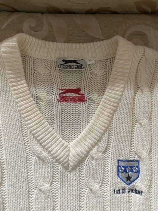 Мужская жилетка фирмы Slazenger.