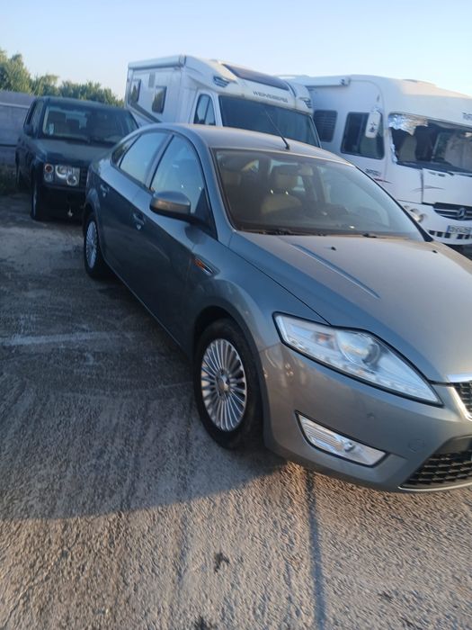 Ford mondeo conservado