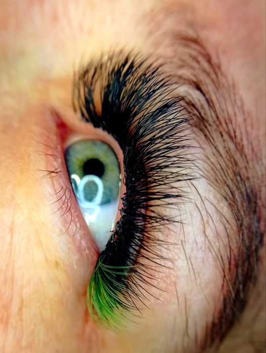 Наращивание ресниц