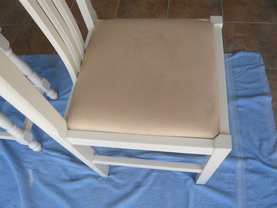 Banco e cadeira lacado branco