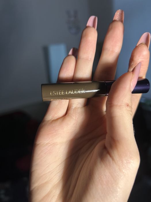 Tusz do brwi żel do brwi estee lauder brow now