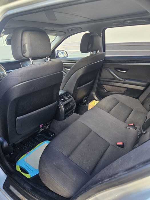 Vendo ou troco por carrinha de 7 lugares