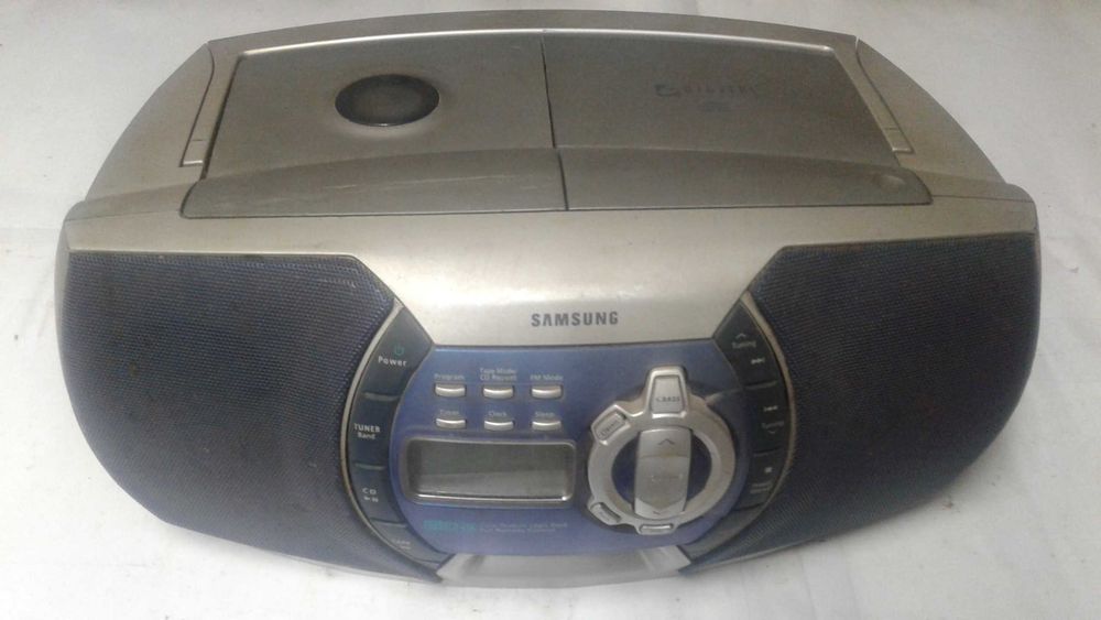 Магнитола Samsung rcd-695