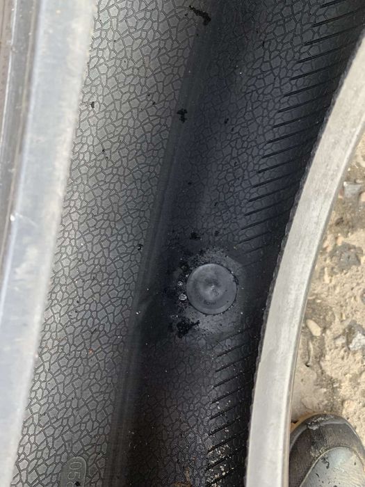 Шини 215/75 R16C Continental всесезонн 2024  рік 6,5 мм