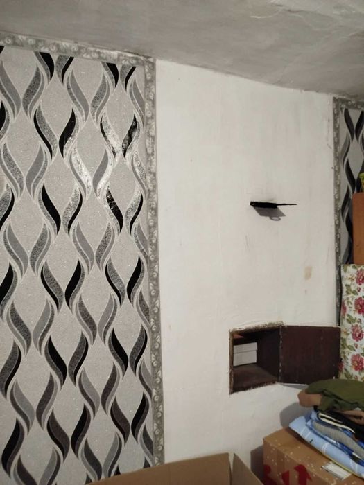 Участок с домом  в самом центре Великодолинского