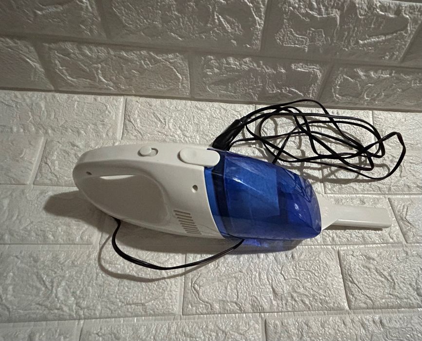 Aspirador de carro portátil