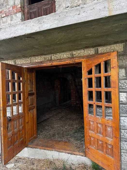 Будинок з шикарним краєвидом, з ділянкою 12с