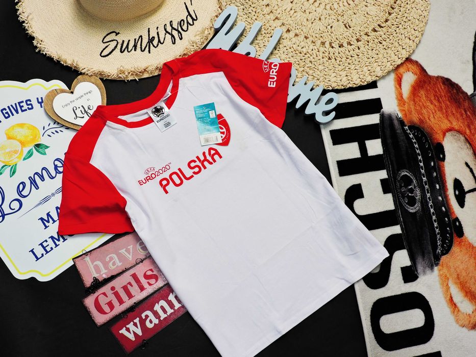 UEFA - nowy piłkarski t-shirt Polska r 146/152