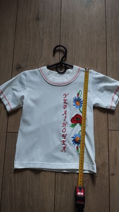 Вишиванки на дівчинку