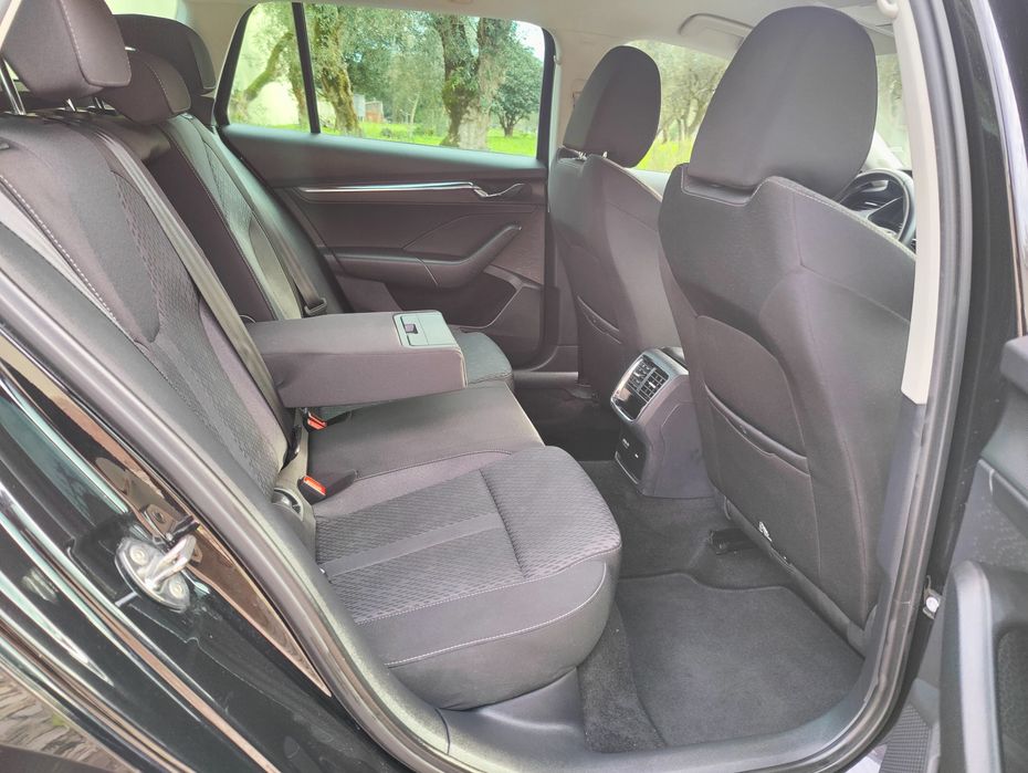 Skoda Octavia 1.4 IV Híbrido plugin 1 dono