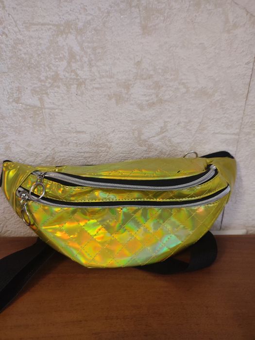 Сумка на пояс бананка