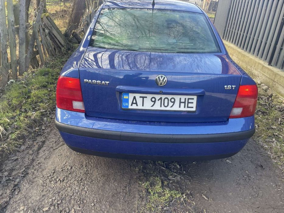 Автомобіль  Volkswagen Passat B 5
