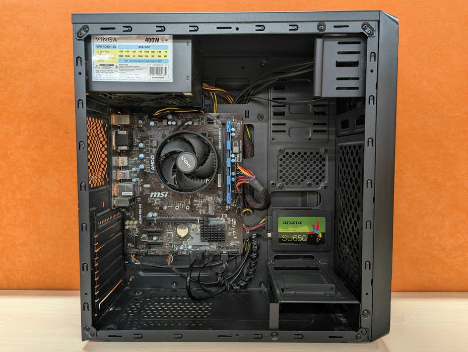 Cистемний блок  AMD Ryzen 3 2200G / 8GB DDR4 / 240GB SSD