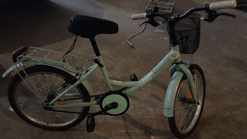 Bicicleta …………….