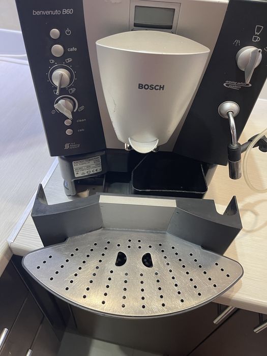 Продам кавомашину Bosch benvenuto B60