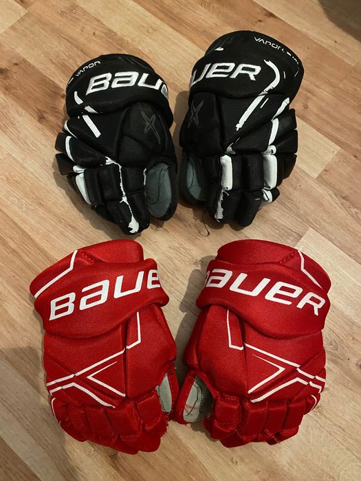 Sprzęt hokejowy, kask, ochraniacze, łyżwy