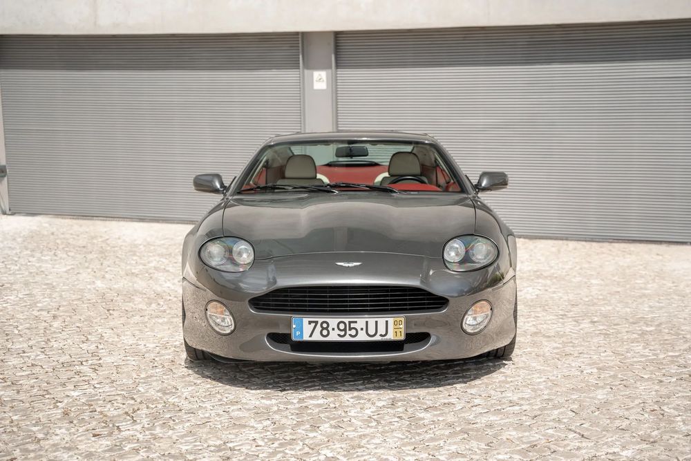 Aston Martin DB7 Vantage Coupé foto 4