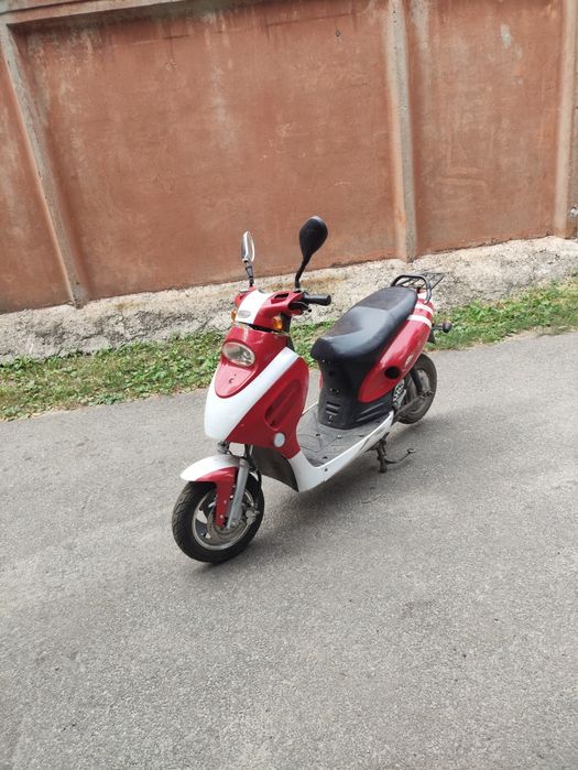 продам электро скутер 1200w 72v 37ah
