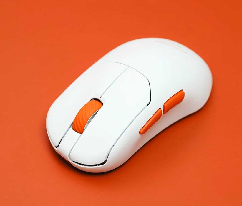 Бездротова миша Zaopin ZPW 8K ( PAW3395, оптичні Omron, 47г. + бонус )