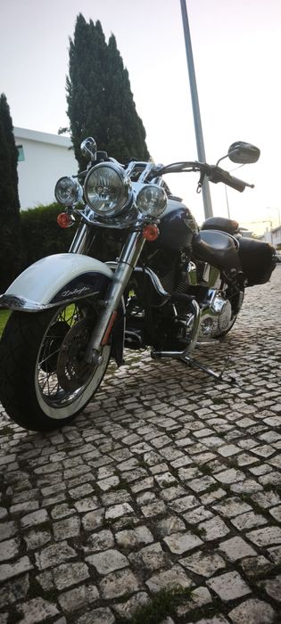 Harley davidson softail  deluxe