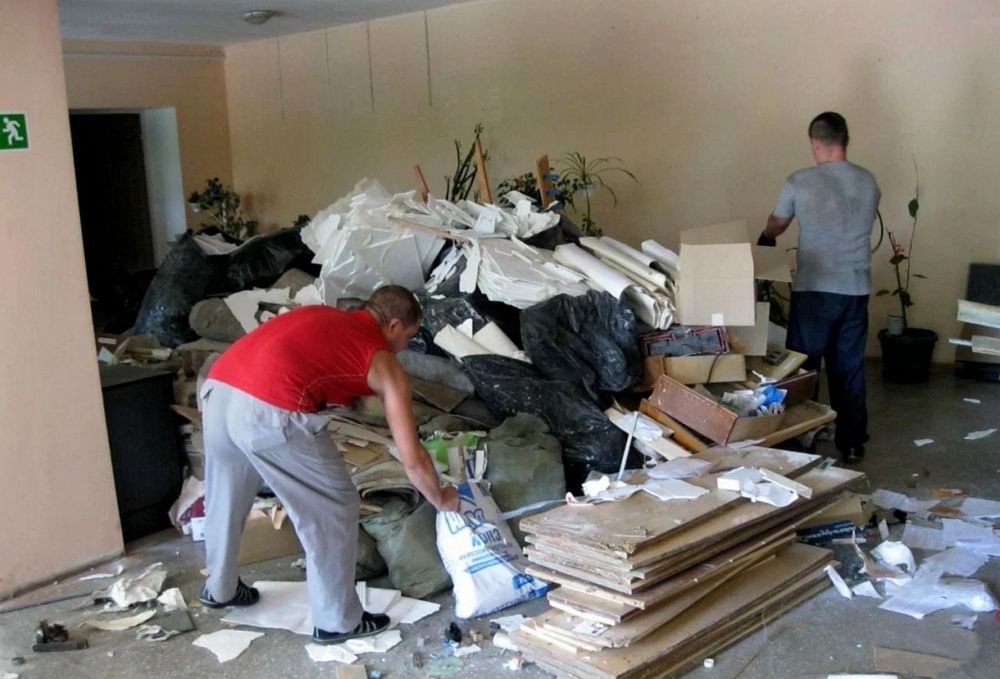 Вивіз сміття Хмельницький | З вантажниками | вивіз мусора