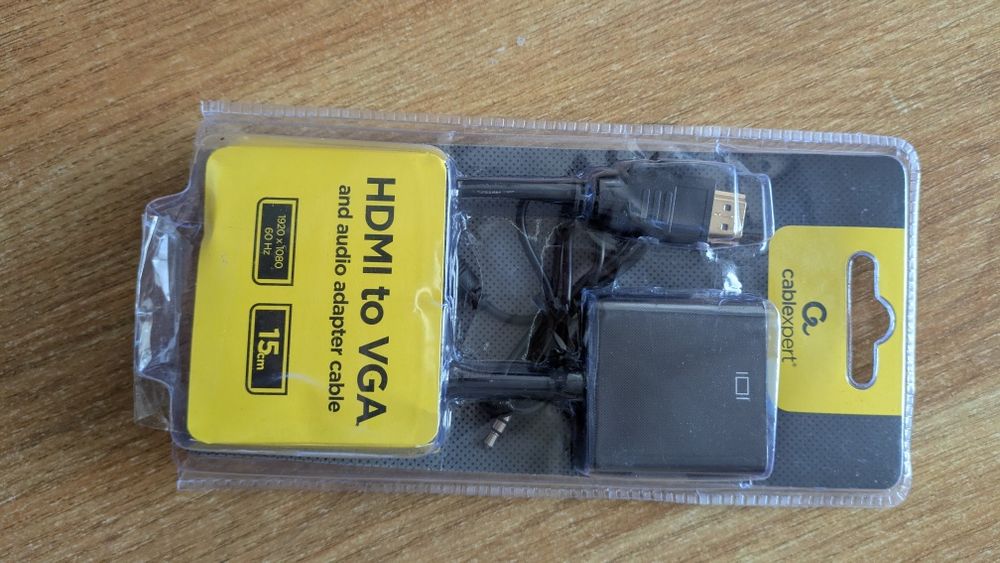 Адаптер-перехідник Cablexpert HDMI на HDMI/VGA+аудіо 3.5
