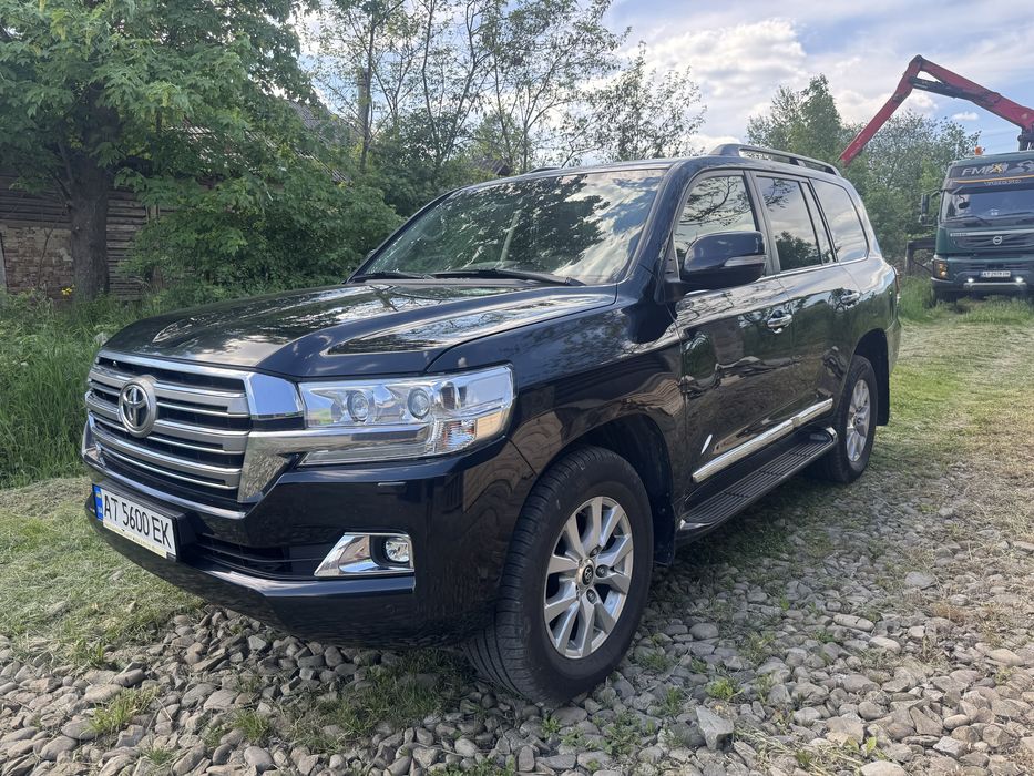 Продам TOYOTA LAND CRUISER 200! Перший власник