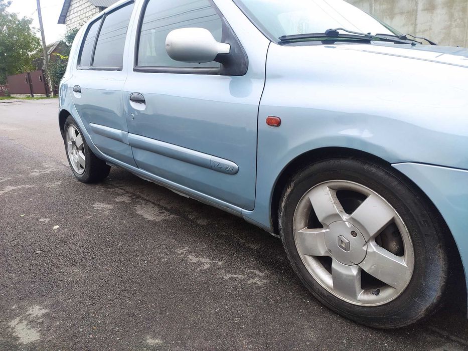 Renault clio 2 Рено кліо  1.4 Автомат