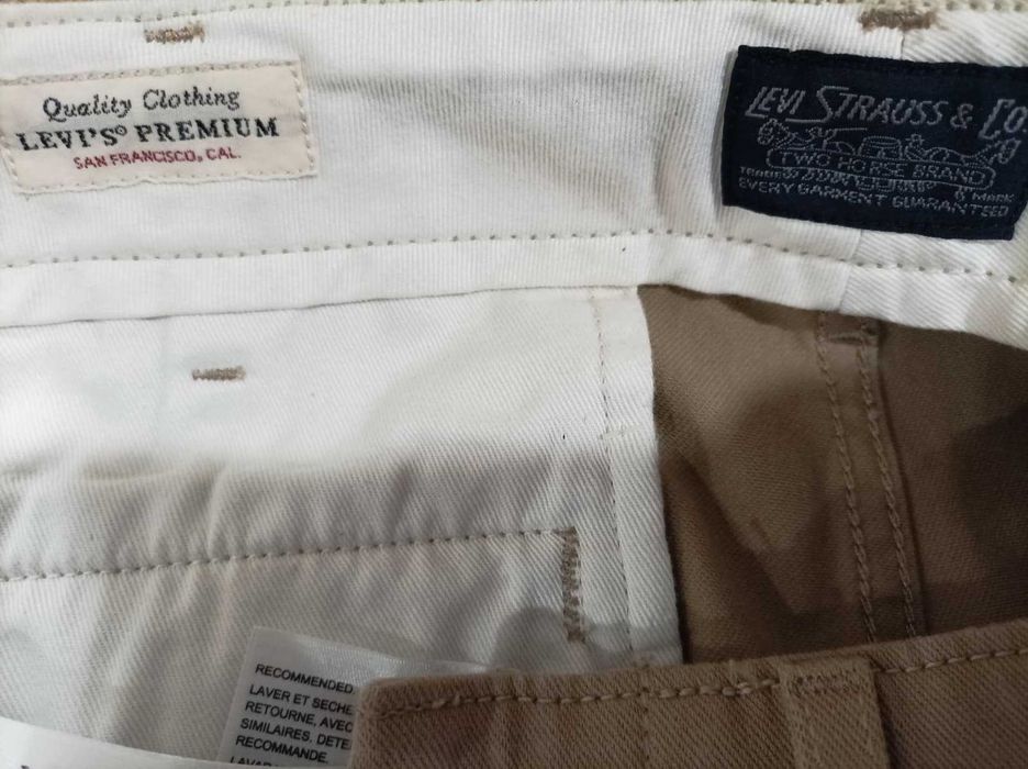 Calças Levis Homem