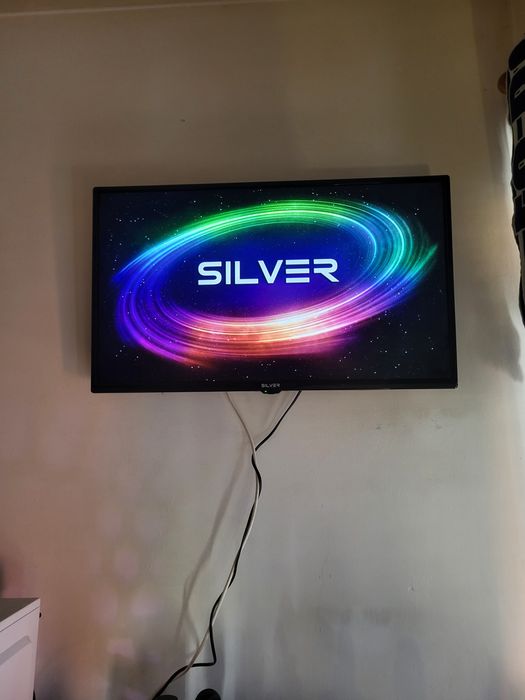 Vendo TV LCD 32 Polegadas , Silver